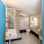 Hotel Apuana 3*